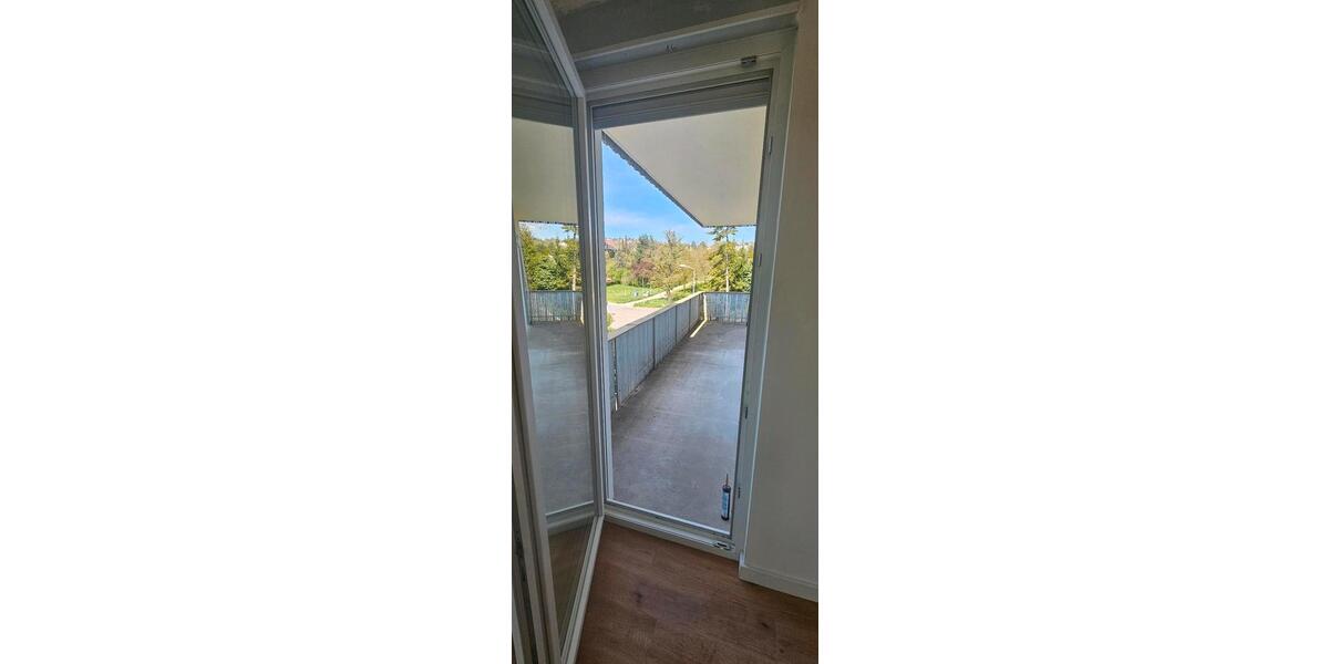 Etagenwohnung Esslingen am Neckar - 3 Zimmer, 85 m&sup2;, 1.290&euro; | Angebot:26603035