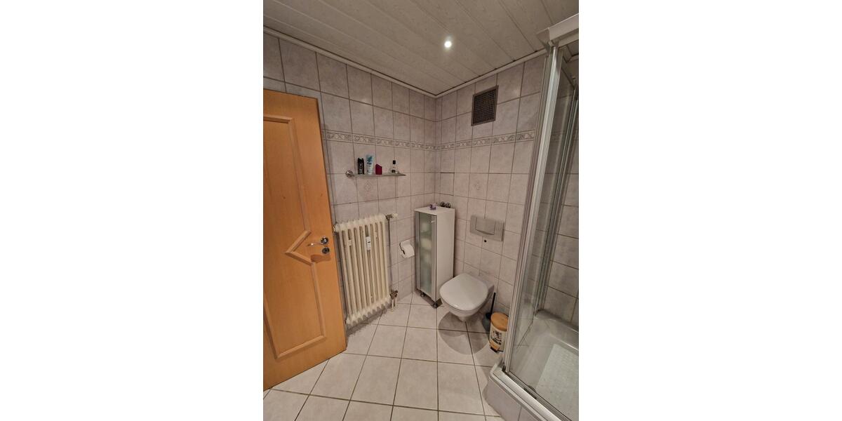 Dachgeschoßwohnung Mönchengladbach Nord - 1 Zimmer, 36 m&sup2;, 430&euro; | Angebot:26294711