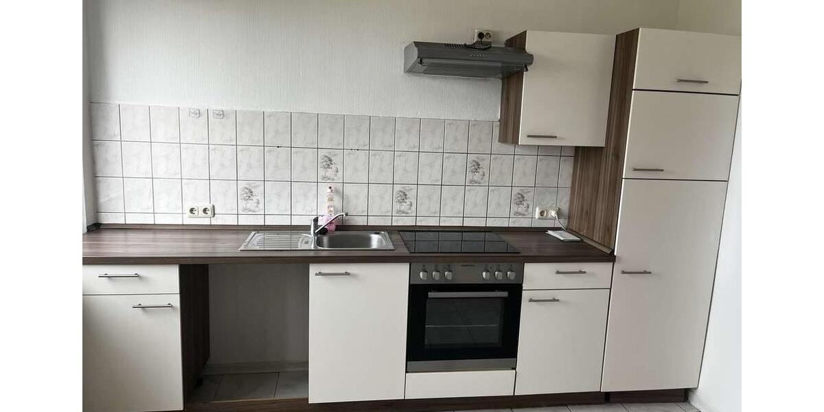 Etagenwohnung Malchin - 3 Zimmer, 67 m&sup2;, 410&euro; | Angebot:26411053