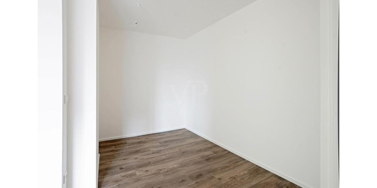 Etagenwohnung Langenfeld (Rheinland) - 2 Zimmer, 81 m&sup2;, 1.090&euro; | Angebot:26661746