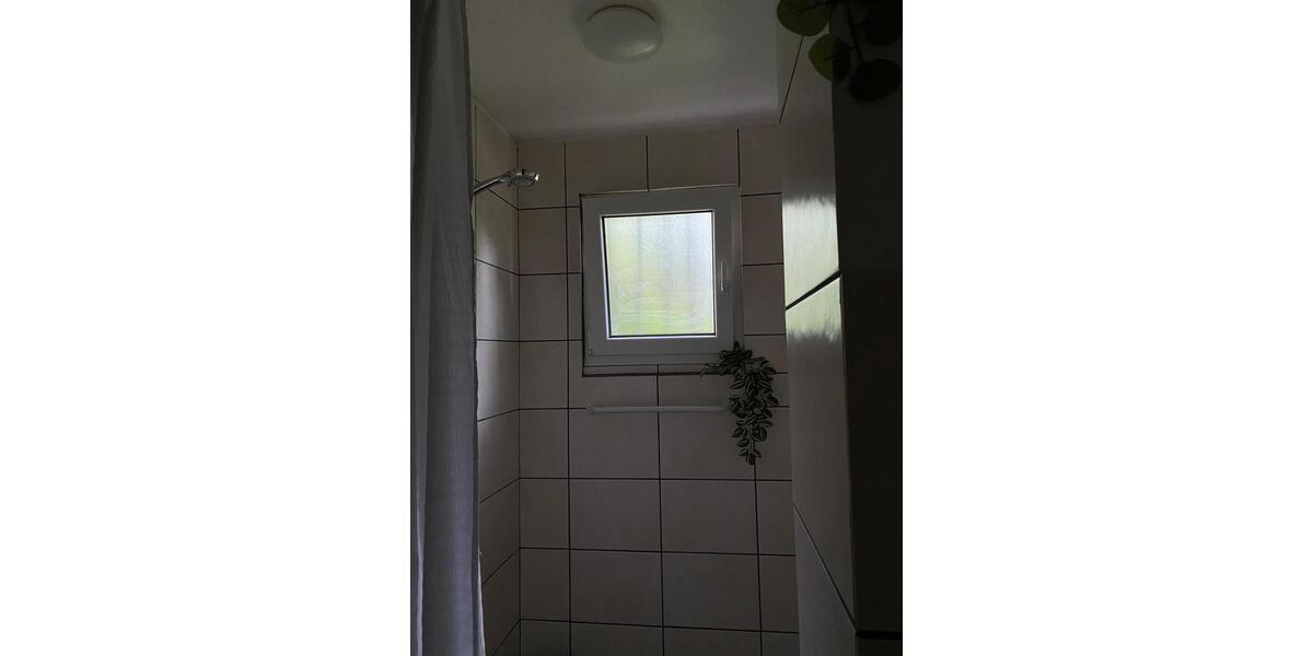 1,5-Zimmer-Wohnung mit Einbauküche, Stellplatz in Syke 2 zimmer