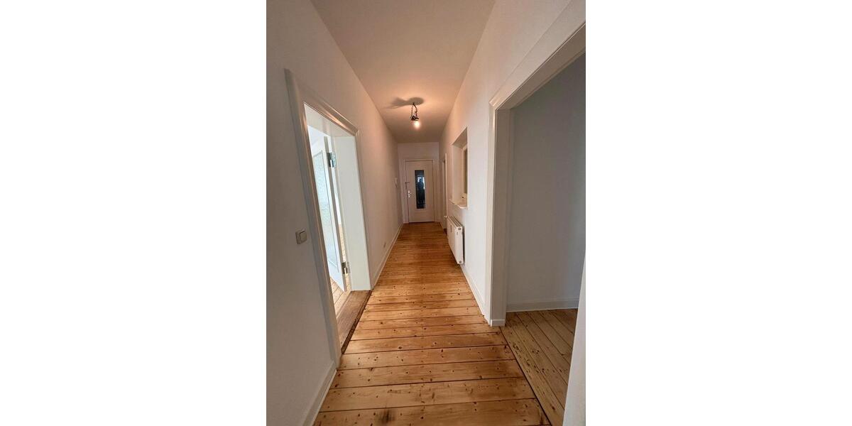 Erdgeschoßwohnung Magdeburg Nordwest - 3 Zimmer, 87 m&sup2;, 920&euro; | Angebot:26285242