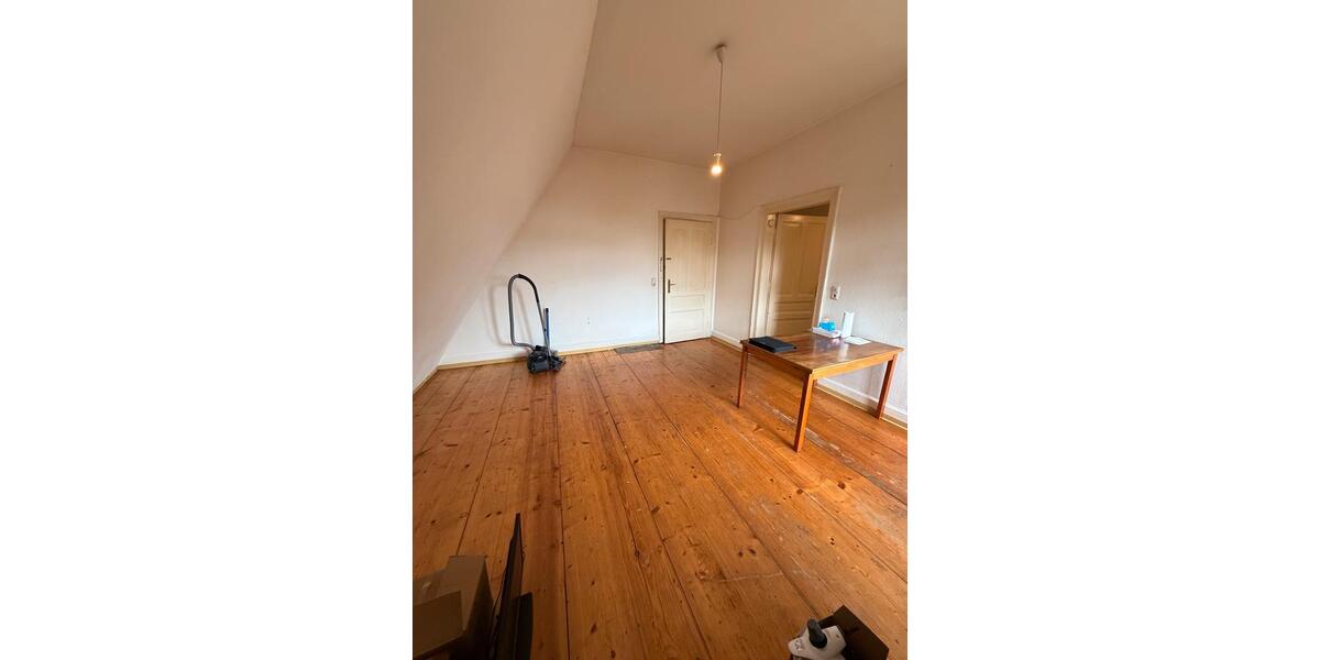 Dachgeschoßwohnung Nierstein - 1 Zimmer, 30 m&sup2;, 465&euro; | Angebot:25853672