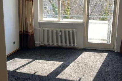 3 Zimmer Wohnung mit Kellerraum, Garten und Dachzimmer zimmer