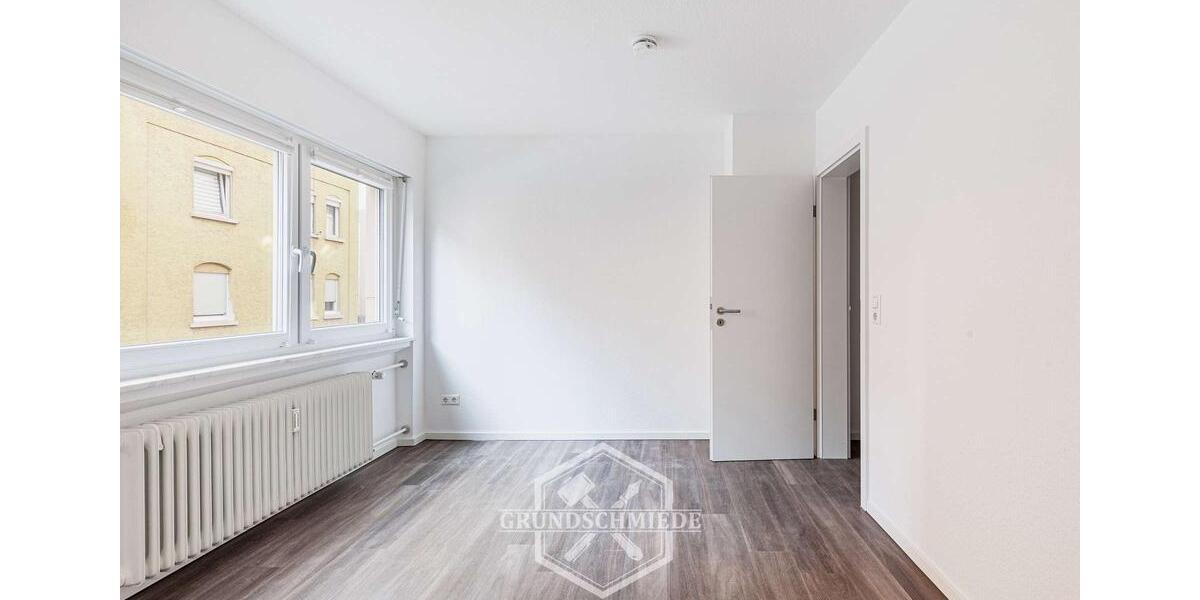 Erdgeschoßwohnung Stuttgart Zuffenhausen - 4 Zimmer, 101 m&sup2;, 1.818&euro; | Angebot:26279943