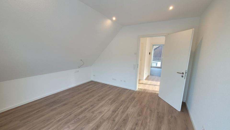 Einfamilienhaus Künzelsau - 2 Zimmer, 85 m&sup2;, 1.200&euro; | Angebot:24247286