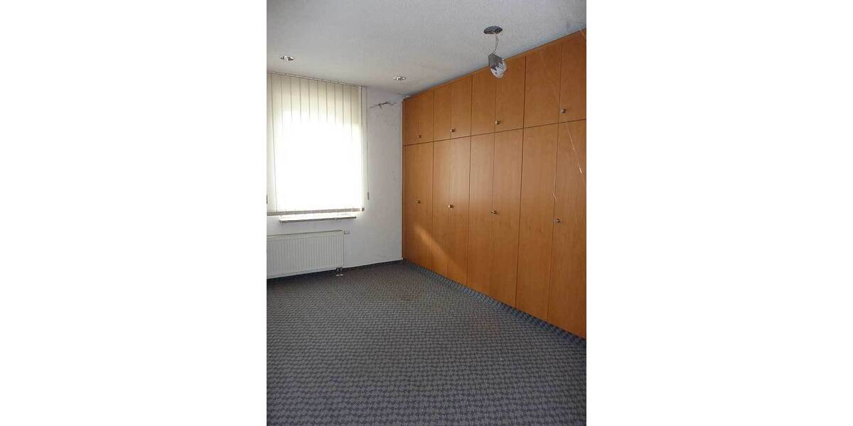 Gewerbeobjekt Rötha Espenhain - 350&euro; | Angebot:23971771