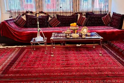 Helle WG in großer Wohnung (Nür für Frauen) Markplatz coburg zimmer