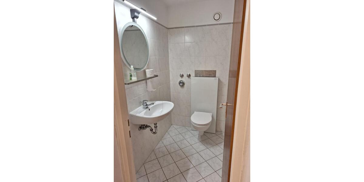 Hochparterre München Thalkirchen-Obersendling-Forstenried-Fürstenried-S - 4 Zimmer, 82 m&sup2;, 1.460&euro; | Angebot:25962913