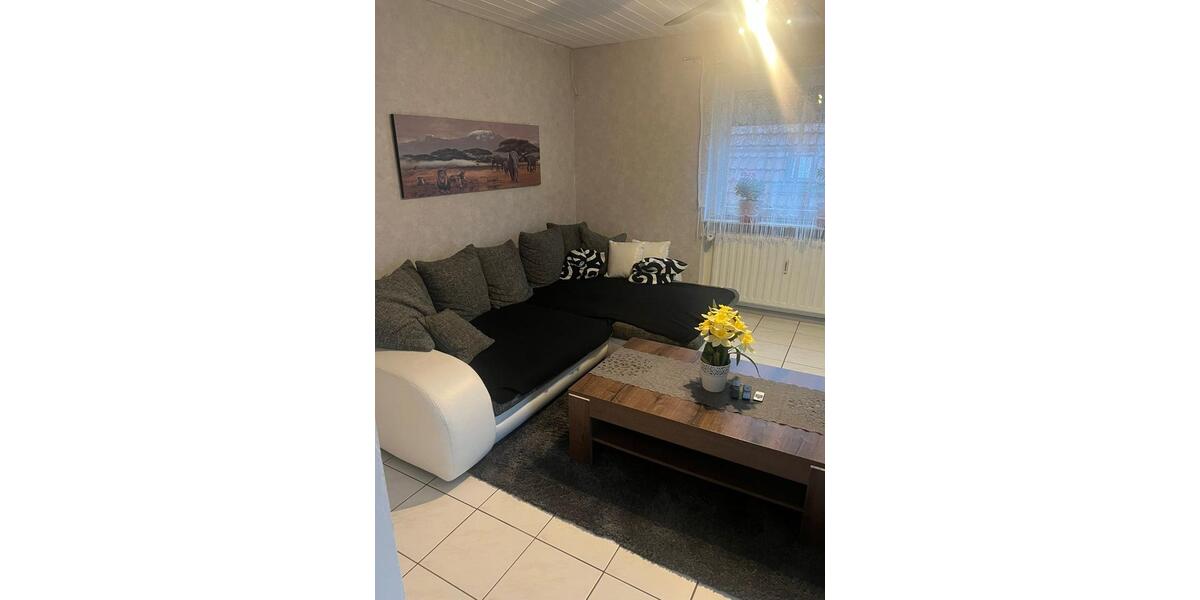 Dachgeschoßwohnung Remchingen - 3 Zimmer, 90 m&sup2;, 700&euro; | Angebot:24876904