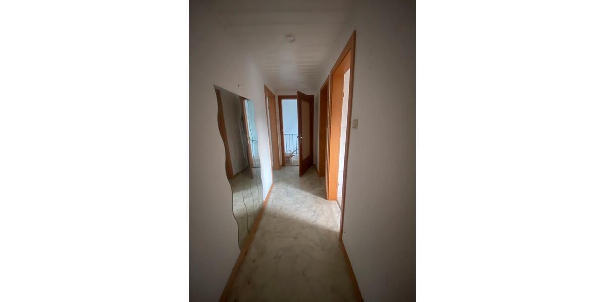 Dachgeschoßwohnung Eschwege - 2 Zimmer, 430&euro; | Angebot:22889753