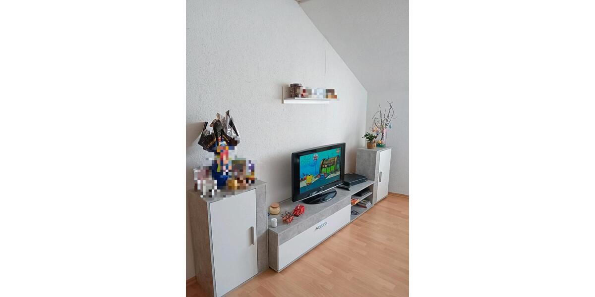 Dachgeschoßwohnung Eppelborn - 3 Zimmer, 75 m&sup2;, 690&euro; | Angebot:26215945