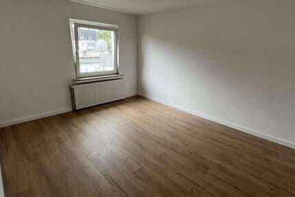 Wohnung Dortmund Deipenbeck - 3 Zimmer, 72 m&sup2;, 585&euro; | Angebot:25158957