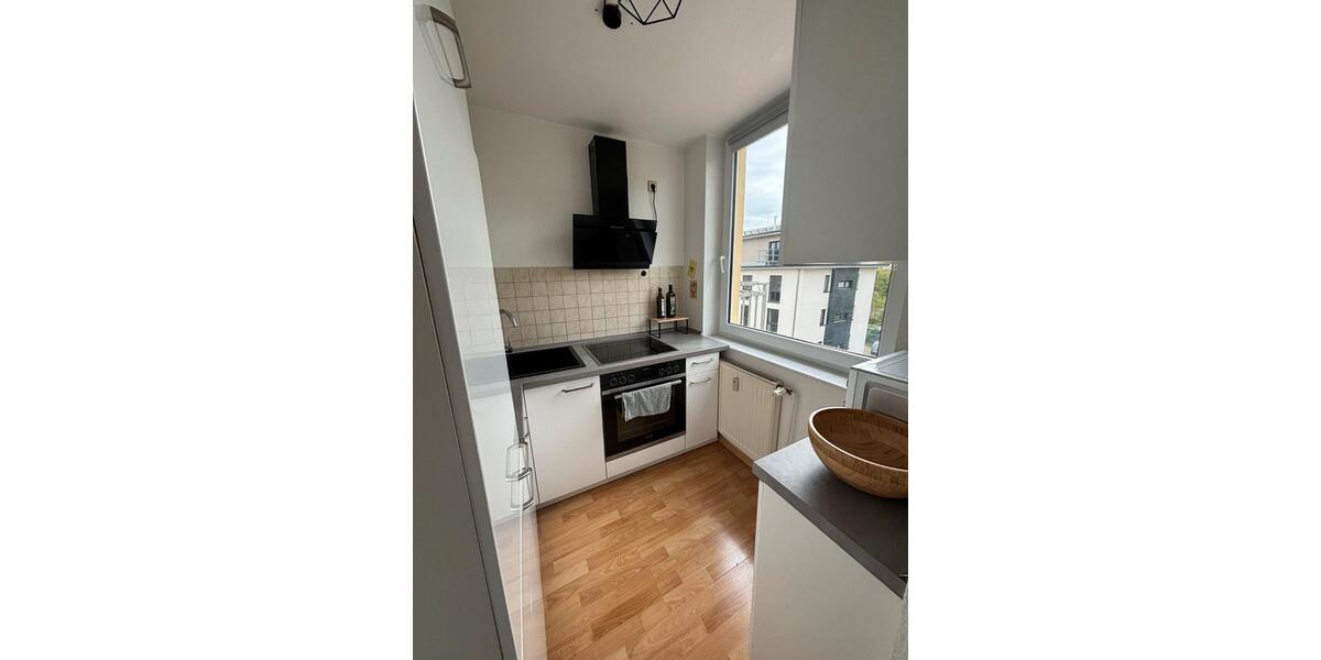 Dachgeschoßwohnung Magdeburg Nordwest - 3 Zimmer, 73 m&sup2;, 610&euro; | Angebot:26651721