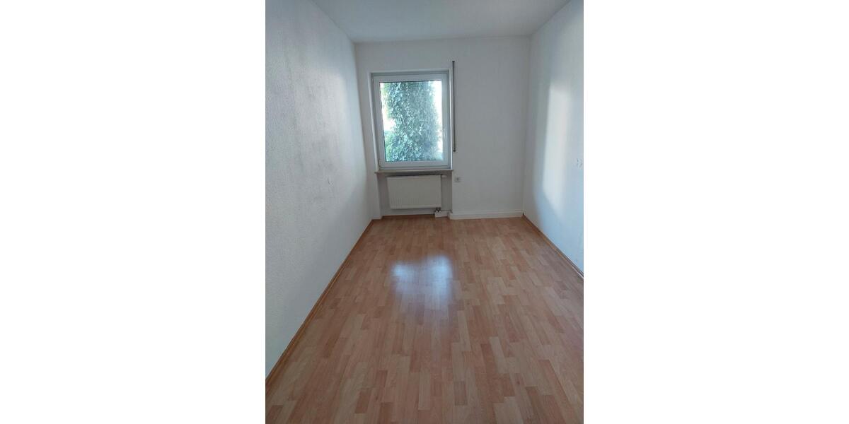 Erdgeschoßwohnung Neukirch - 4 Zimmer, 113 m&sup2;, 1.020&euro; | Angebot:25196132