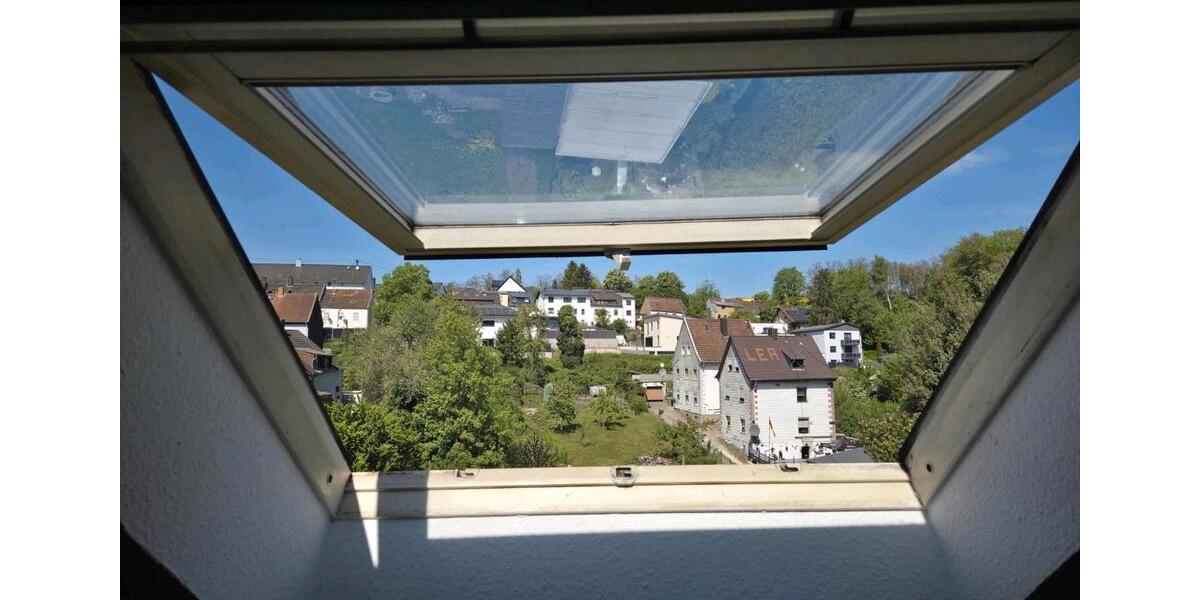 Dachgeschoßwohnung Sulzbach (Saar) - 2 Zimmer, 55 m&sup2;, 430&euro; | Angebot:26516545
