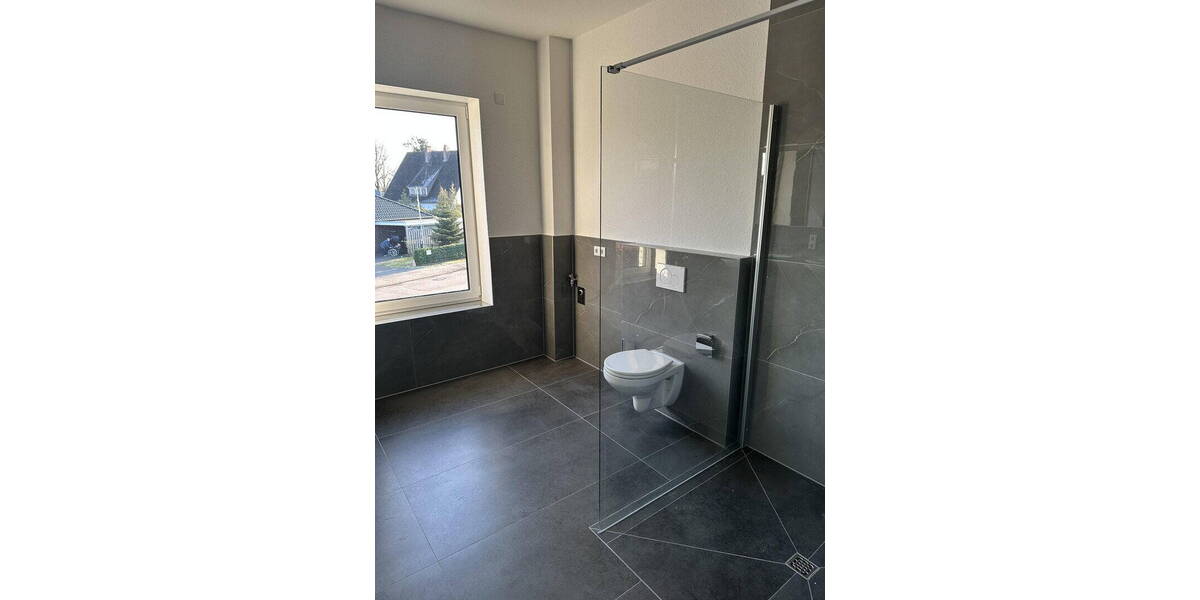 Etagenwohnung Barßel - 5 Zimmer, 92 m&sup2;, 900&euro; | Angebot:25984373
