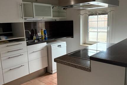 Teilmöbliertes Haus 3 zimmer