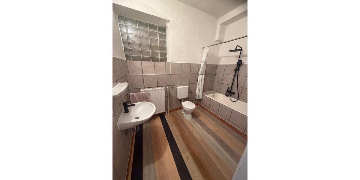 Erdgeschoßwohnung Büchenbeuren - 2 Zimmer, 75 m&sup2;, 600&euro; | Angebot:26447743