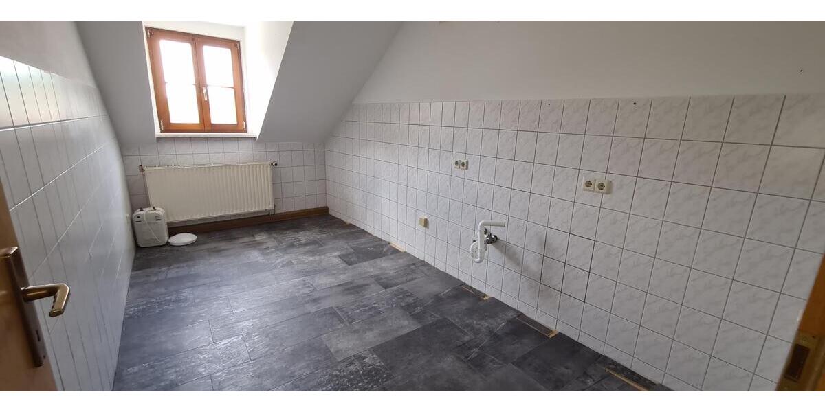 ab sofort: gemütliche 2-Zimmer-Wohnung in Stadtmitte Stadtroda´s - Etagenwohnung Stadtroda | Angebot:27245369