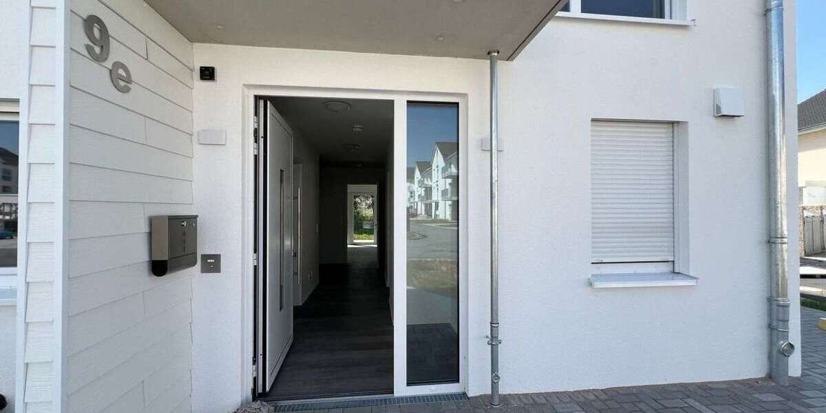 Einfamilienhaus Bad Rodach - 4 Zimmer, 137 m&sup2;, 1.300&euro; | Angebot:27235525