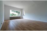 Großzügige neurenovierte 4-Zimmer-Wohnung mit Terrasse und Einbauküche in Steißlingen