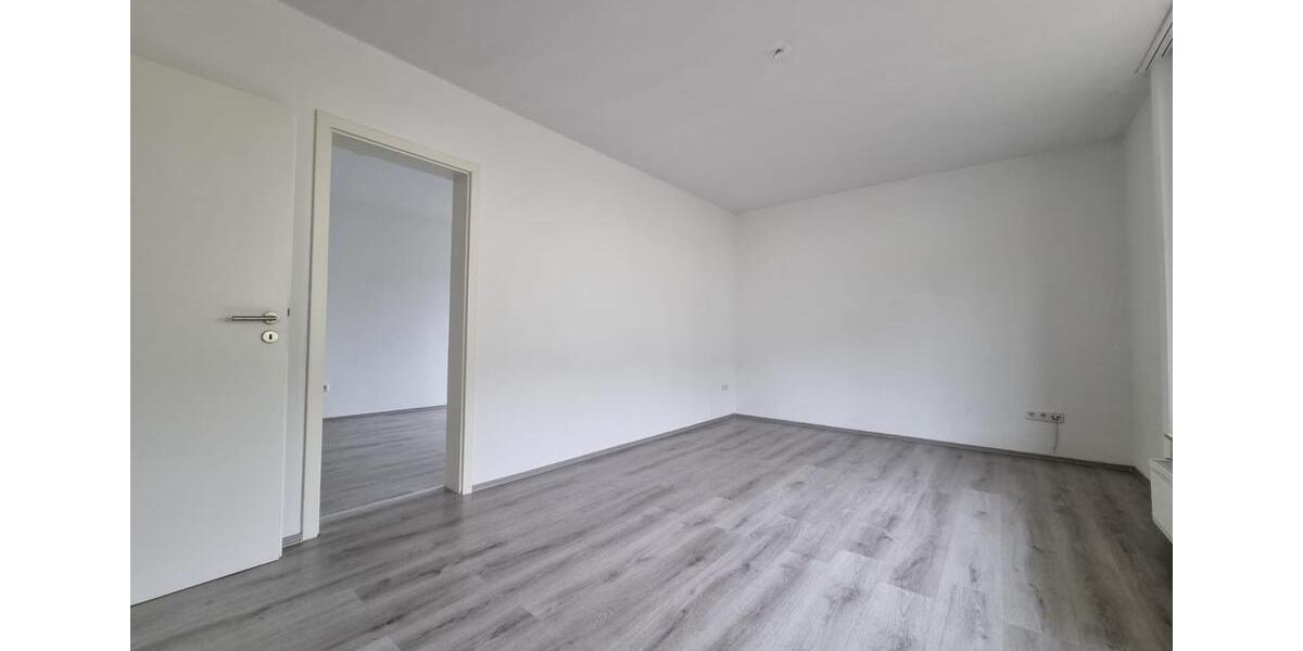 Modernes Wohnen in ruhiger Lage! 3-Zimmer-Erdgeschosswohnung mit neuwertigem Badezimmer und Balkon 3 zimmer