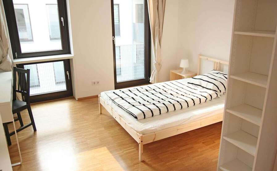 WG-Zimmer in Hamburg 740 € 15 m² zimmer