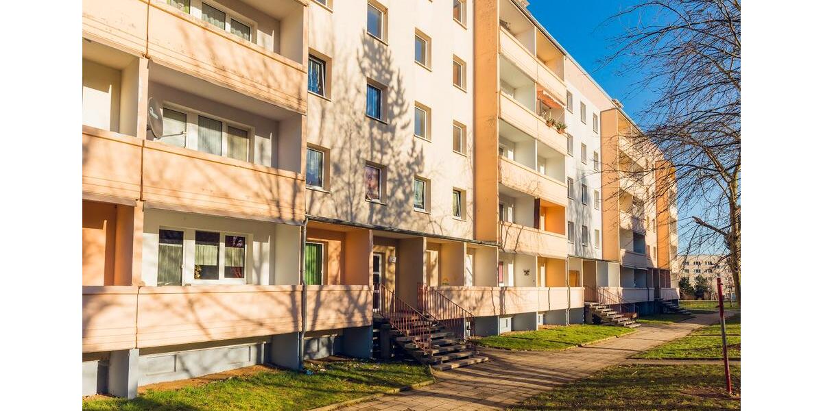 Etagenwohnung Hettstedt - 4 Zimmer, 70 m&sup2;, 328&euro; | Angebot:25257291