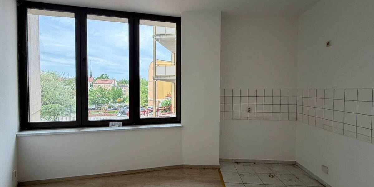 Etagenwohnung Görlitz Innenstadt - 1 Zimmer, 50 m&sup2;, 270&euro; | Angebot:26451098