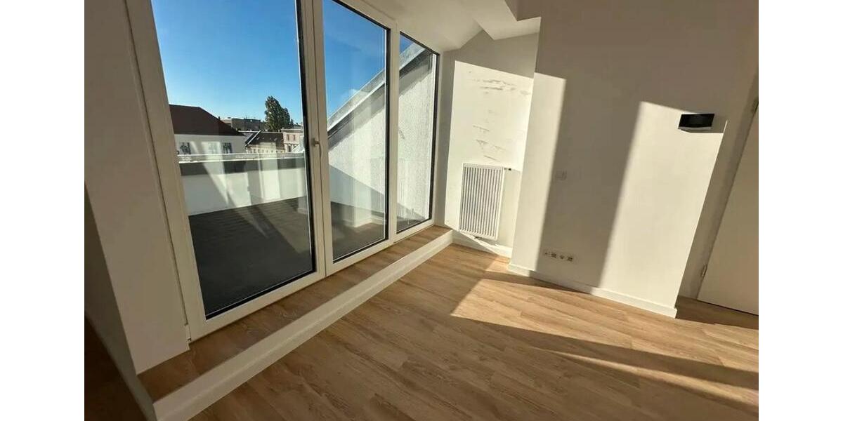 Dachgeschoßwohnung Berlin Charlottenburg-Wilmersdorf - 2 Zimmer, 50 m&sup2;, 1.519&euro; | Angebot:26704708