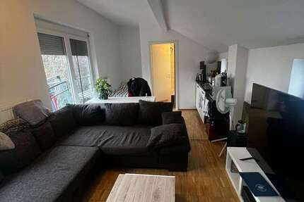 Wohnung zum Mieten in Stuttgart 550 € 25.98 m² 1 zimmer