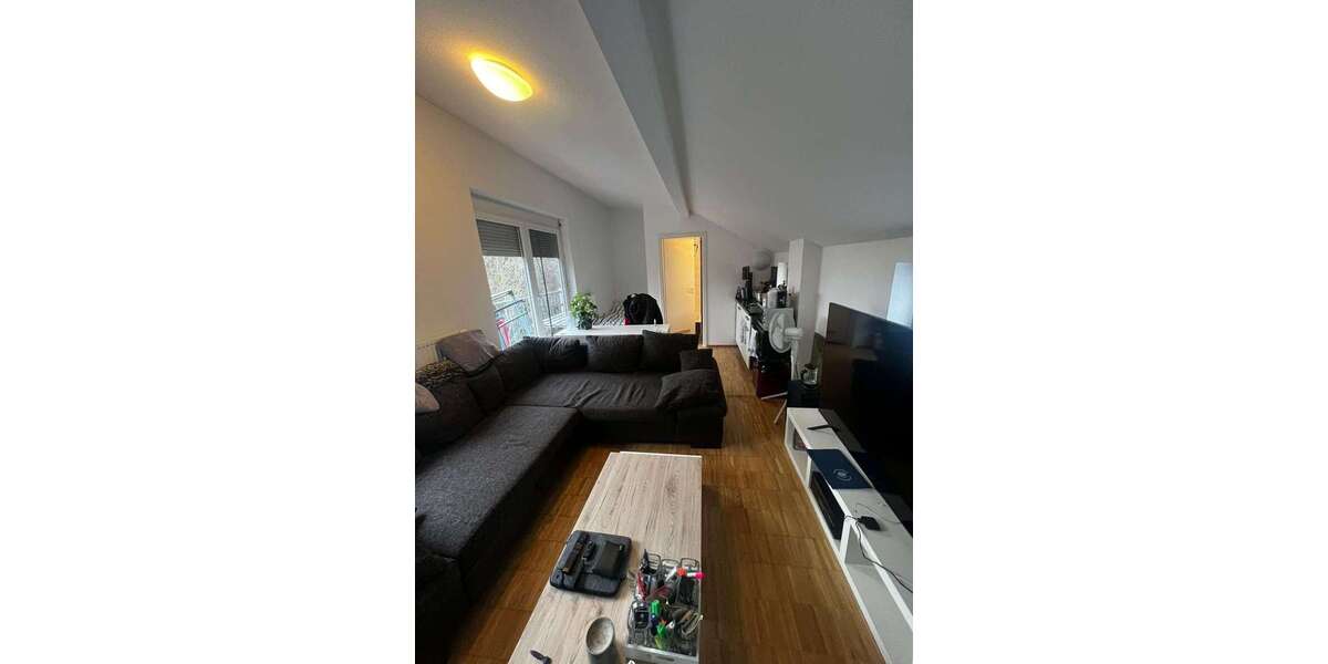 Wohnung zum Mieten in Stuttgart 550 € 25.98 m² 1 zimmer