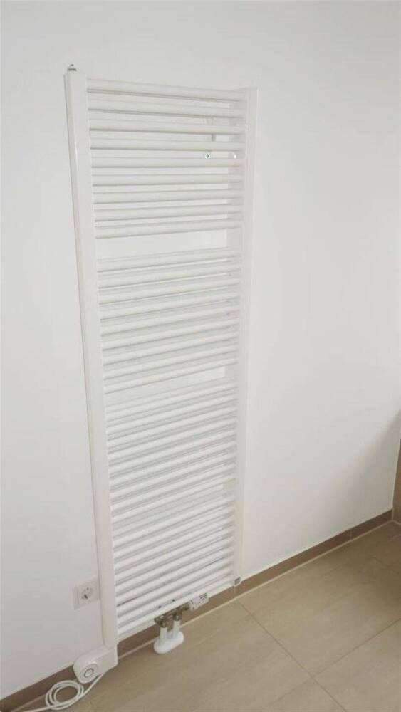 Schicke 2 Zimmer Wohnung mit Ankleide, Balkon, EBK käuflich im Living Circle Düsseldorf Flingern