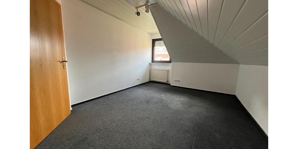 Dachgeschoßwohnung Gescher - 3 Zimmer, 100 m&sup2;, 1.000&euro; | Angebot:26482622