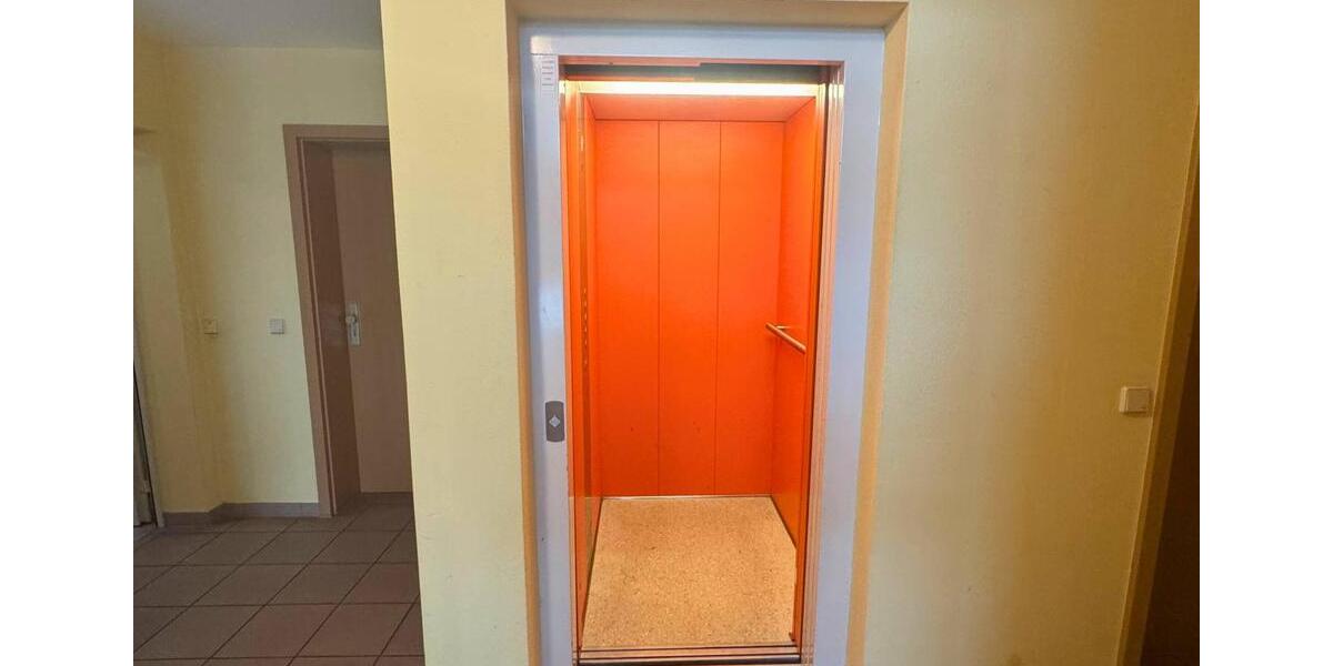 Etagenwohnung Dessau-Roßlau Dessau - 1 Zimmer, 35 m&sup2;, 300&euro; | Angebot:26544730