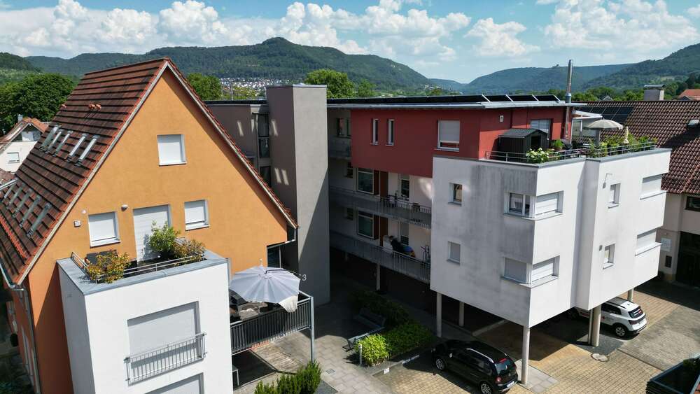 Etagenwohnung Dettingen/Erms Erms - 2.5 Zimmer, 71 m&sup2;, 790&euro; | Angebot:27009814