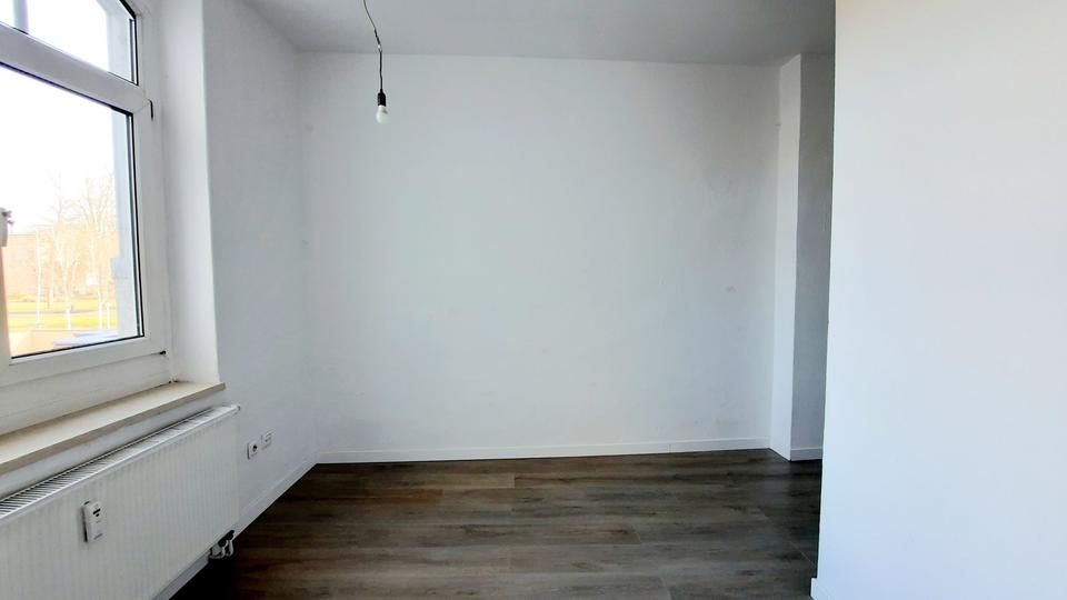 Etagenwohnung Aschersleben - 5 Zimmer, 156 m&sup2;, 900&euro; | Angebot:24711761
