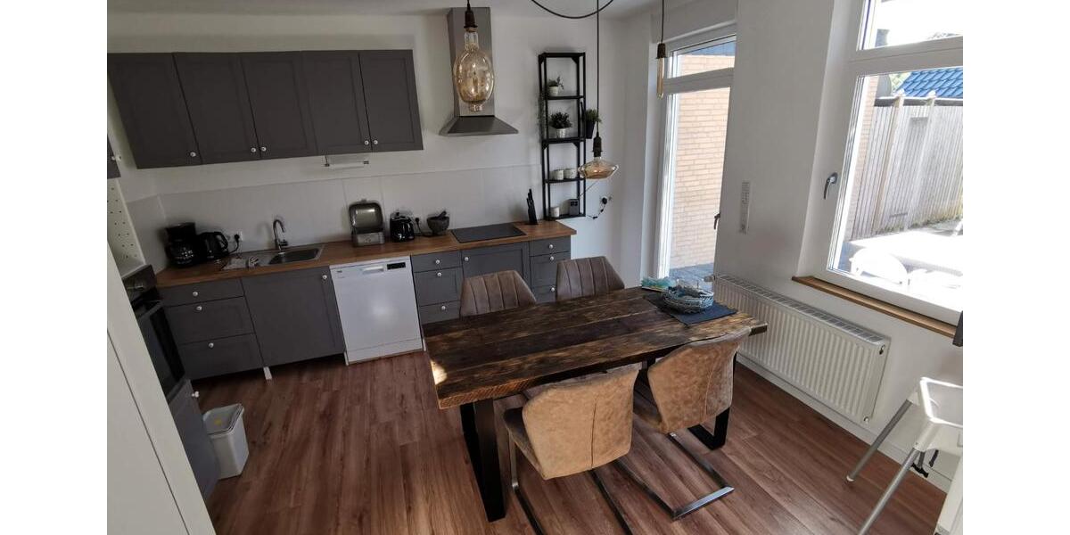 Erdgeschoßwohnung Jever - 2 Zimmer, 60 m&sup2;, 680&euro; | Angebot:26038861