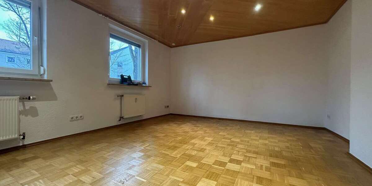 Etagenwohnung Regensburg Königswiesen - 3 Zimmer, 66 m&sup2;, 1.200&euro; | Angebot:26299476