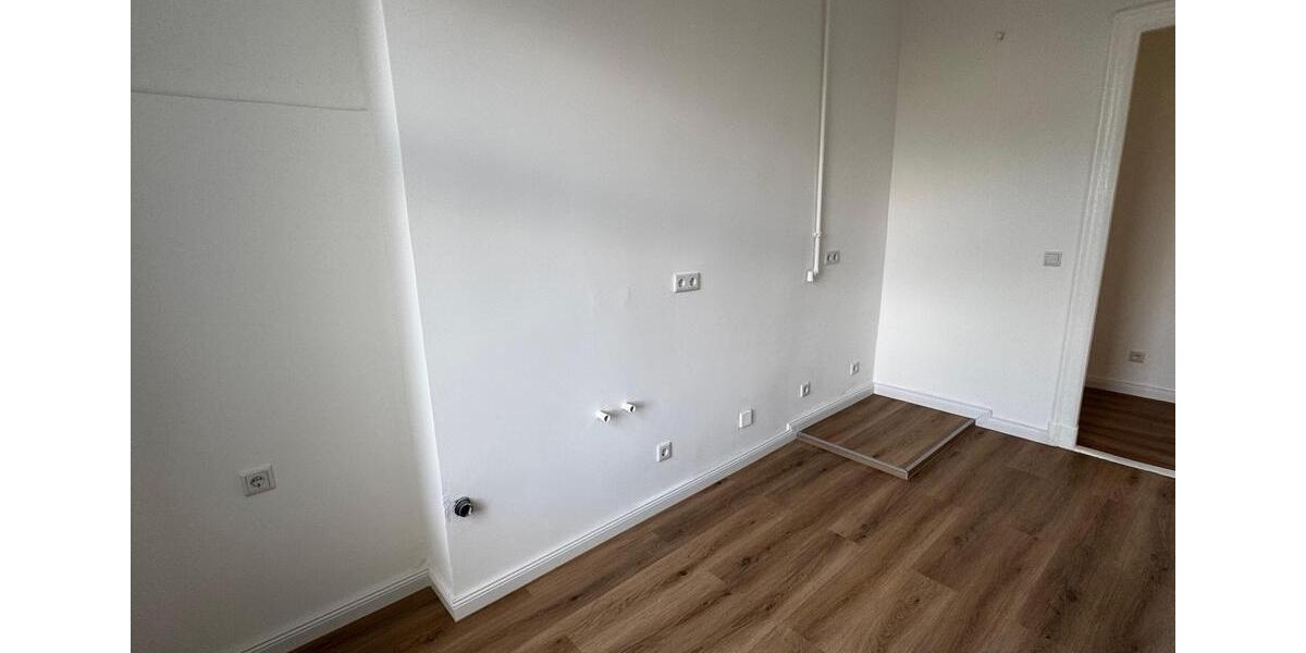 Erdgeschoßwohnung Nauen - 3 Zimmer, 81 m&sup2;, 1.172&euro; | Angebot:25943031