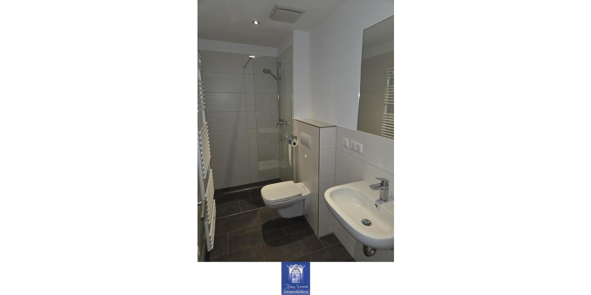 Maisonettenwohnung Weinböhla - 4 Zimmer, 114 m&sup2;, 1.250&euro; | Angebot:26357502