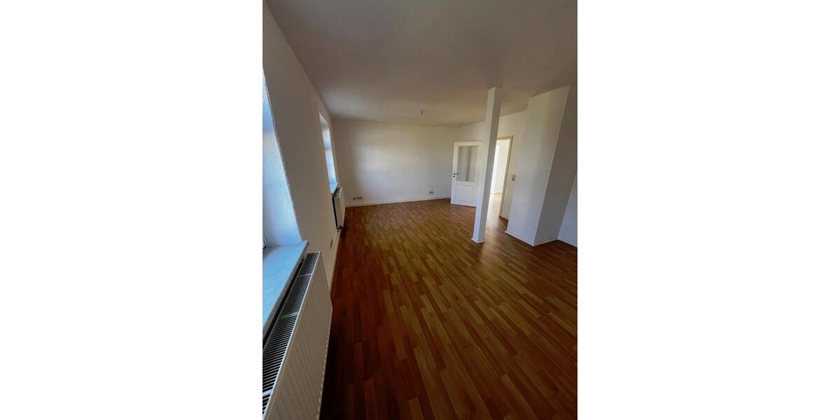 Erdgeschoßwohnung Nossen - 3 Zimmer, 57 m&sup2;, 399&euro; | Angebot:25804806