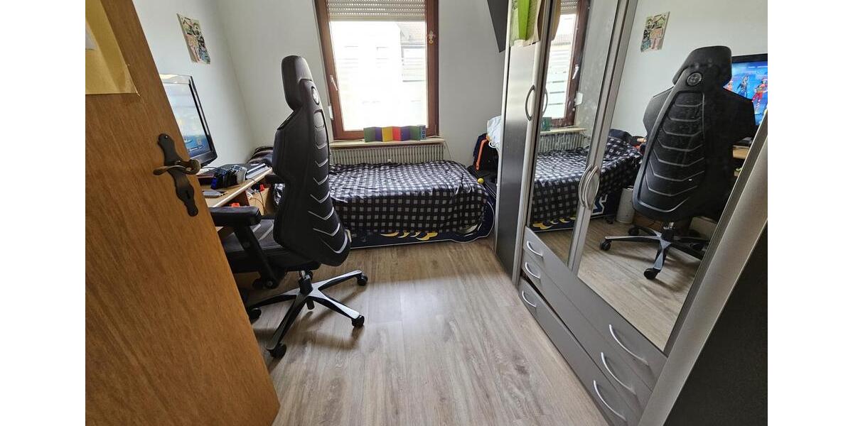 Etagenwohnung Albstadt - 4 Zimmer, 1.100&euro; | Angebot:23606551