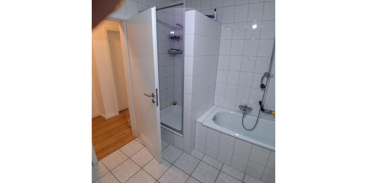 Etagenwohnung Osnabrück Fledder - 4 Zimmer, 120 m&sup2;, 1.200&euro; | Angebot:26442179