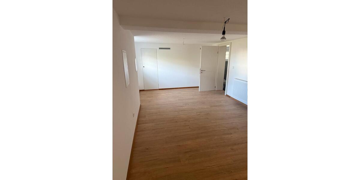 Etagenwohnung Lollar - 2 Zimmer, 48 m&sup2;, 500&euro; | Angebot:24877256