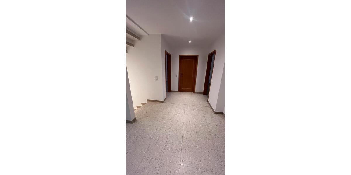 Erdgeschoßwohnung Morbach - 4 Zimmer, 117 m&sup2;, 925&euro; | Angebot:24817487