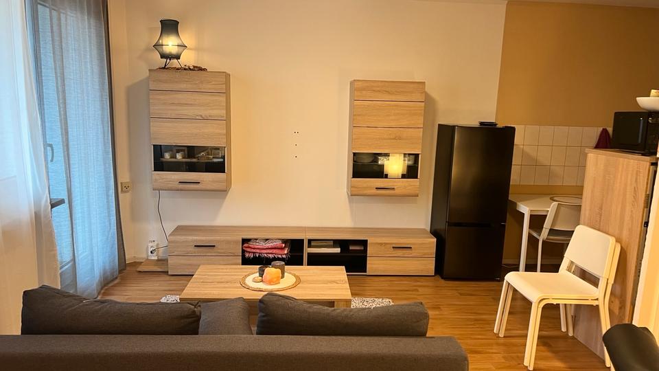Schöne 1-Zimmer-Wohnung mit Balkon zu vermieten in Erfurt 1 zimmer