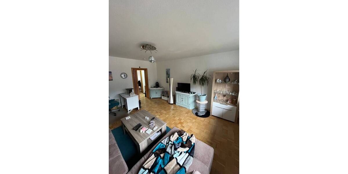 Etagenwohnung Saarbrücken Scheidt - 3 Zimmer, 90 m&sup2;, 720&euro; | Angebot:26451023