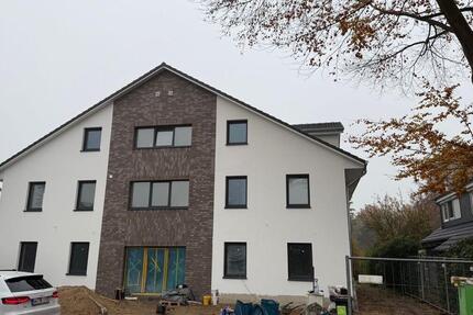 **LETZTE WOHNUNG ** Großzügige 3- Zimmer Wohnung im 1. OG mit moderner Einbauküche und Balkon 3 zimmer